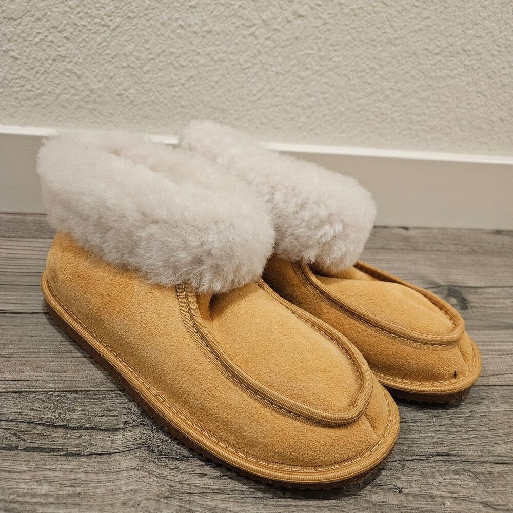 EAST PERRY Tan 100% Natural Sheepskin Slippers Woman Size 7 NWOT
